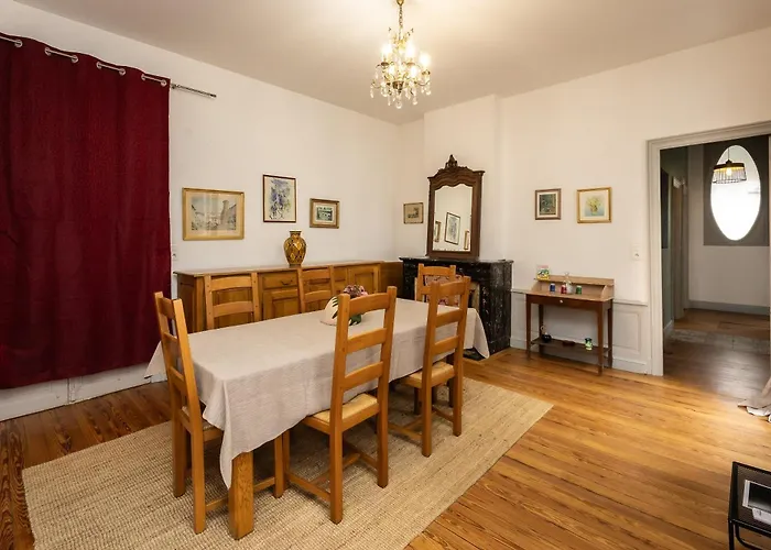 Apartment Place Alegria Carcassonne